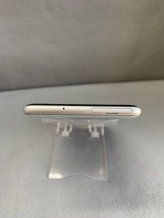 ���� ������ SIM�ե꡼ Xperia XZ3 64GB �ۥ磻�ȥ���С���