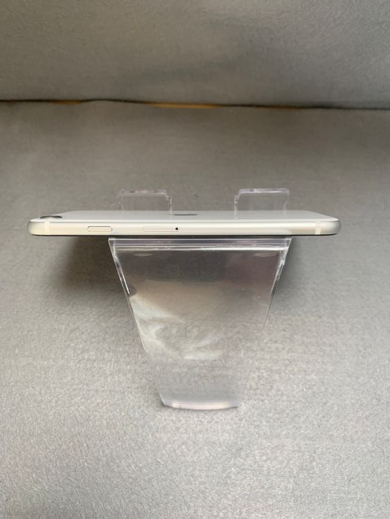   SIMե꡼ iPhoneSE 2 64GB ۥ磻ȿ