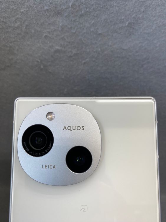 Ķ���� ������ SIM�ե꡼ A401SH AQUOS R9 256GB �ۥ磻�ȿ�