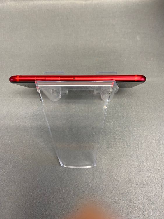 ���ʡ������ǡ�SIM�ե꡼��iPhoneSE���������� 64GB ��åɿ�
