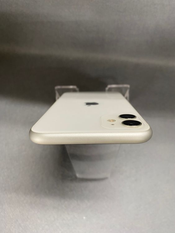 Ķ���ʡ������ǡ�SIM�ե꡼��iPhone11 256GB �ۥ磻�ȿ�