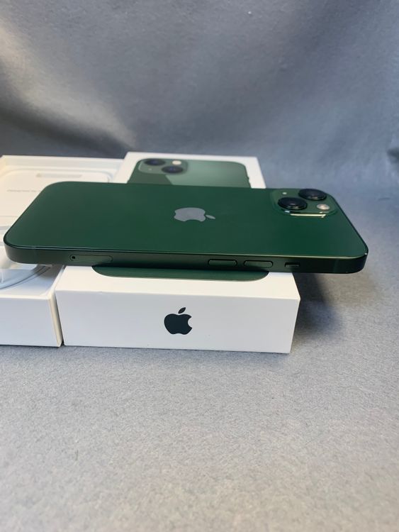 ���ʡ������ǡ�SIM�ե꡼��iPhone13 128GB ���꡼��