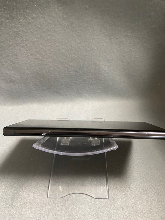 ������š������ǡ�SIM�ե꡼��Galaxy S22 Ultra  256GB �֥�å���