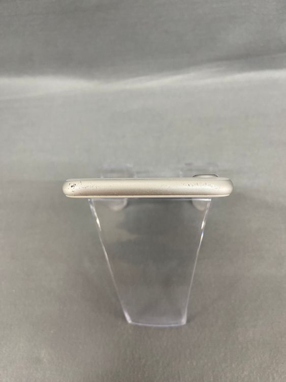 ���� ������ SIM�ե꡼ iPhone8 256GB ����С���