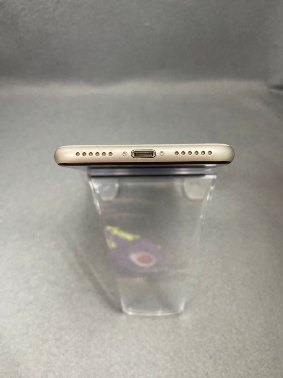 Ķ���� ������ SIM�ե꡼ iPhoneSE �軰���� 128GB �������饤�ȿ�