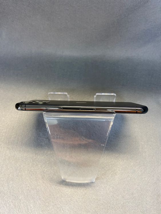 ���ʡ������ǡ�SIM�ե꡼��iPhone11 Pro 256GB ���ڡ������졼��