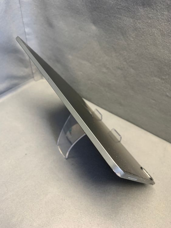 ��������� iPad Pro 12.9����� �裴���� 512GB Wi-Fi�� ���ڡ������쥤��