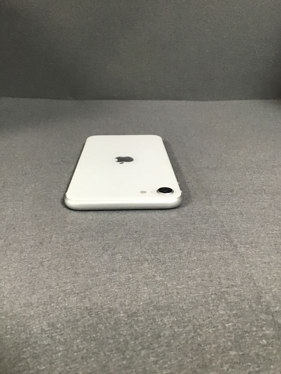 ʡǡSIMե꡼iPhoneSE 2塡 128GB ۥ磻ȿ
