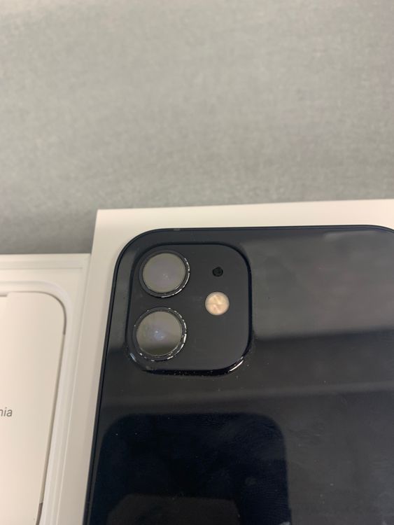 ���ʡ������ǡ�SIM�ե꡼��iPhone12 64GB �֥롼��