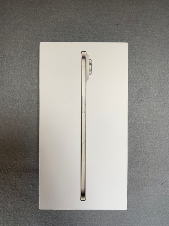 新品・未開封 iPhone17Air 512GB SIMフリー ライトゴールド iPhone 17