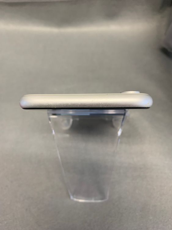 ���ʡ������ǡ�SIM�ե꡼��iPhone XR 64GB �ۥ磻�ȿ�