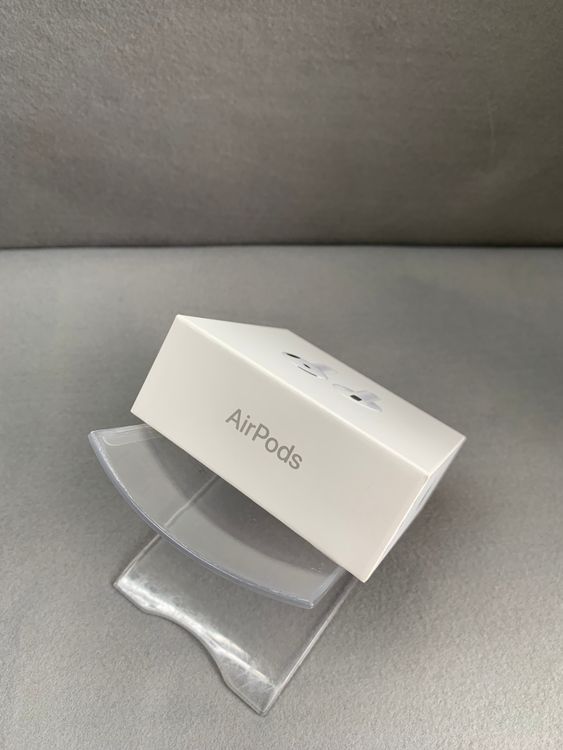 ����̤���� AirPods ��5���� MKFW4J/A �ۥ磻�ȿ�