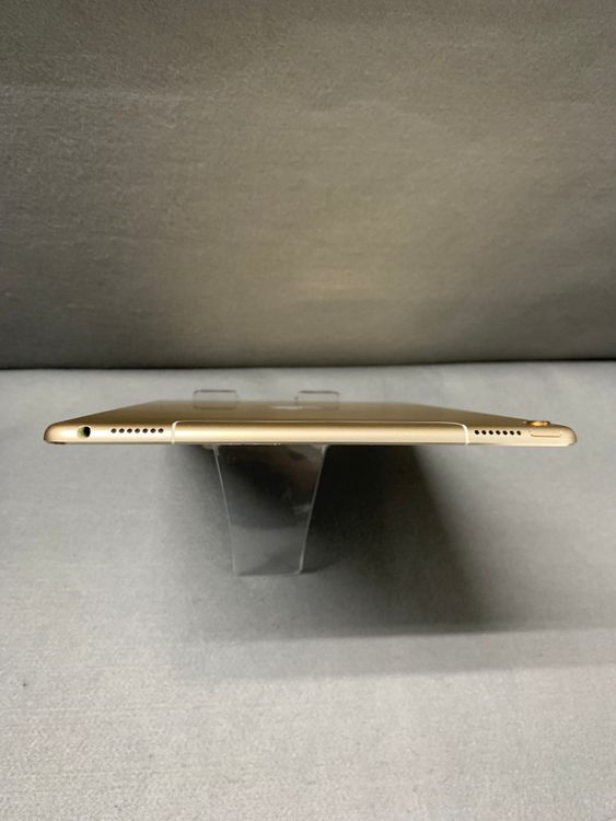 ������ ���� ������ SIM�ե꡼ iPad Pro 9.7����� ����顼�� 256GB