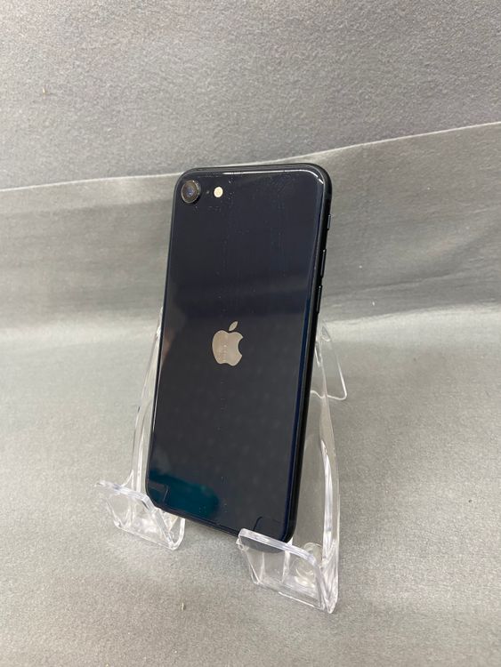 ���� ������ SIM�ե꡼ iPhoneSE ��3���� 64GB �ߥåɥʥ��ȿ�