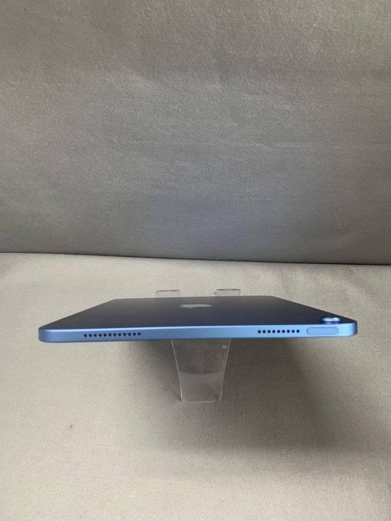 �ۤ�̤���� �����ǡڸ����ݾڤ����iPad (A16) 128GB Wi-Fi�� �֥롼��