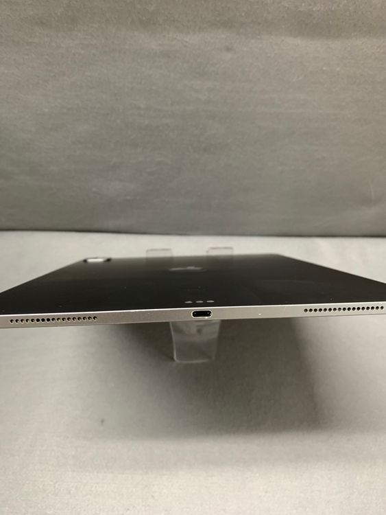 ���� ������ iPad Pro 12.9����� ��4���� 1TB Wi-Fi�� ���ڡ������쥤��