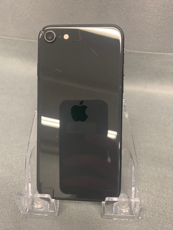 ��š������ǡ�SIM�ե꡼��iPhoneSE ��2���塡 128GB �֥�å���