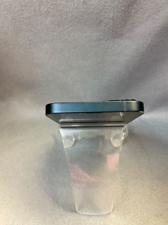 ���ʡ������ǡ�SIM�ե꡼��iPhone13�� 128GB���֥�å���