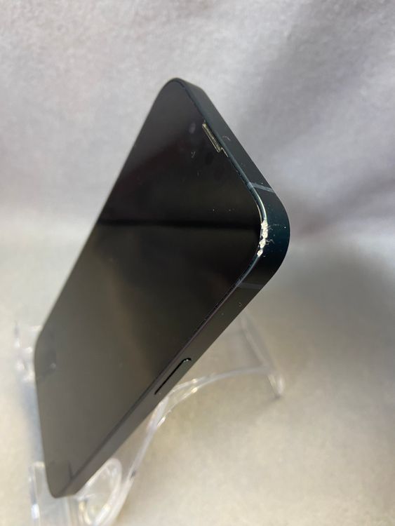 ���ʡ������ǡ�SIM�ե꡼��iPhone13�� 128GB���֥�å���