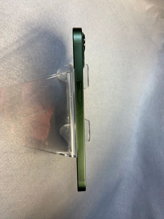 ���ʡ������ǡ�SIM�ե꡼��iPhone13 128GB ���꡼��