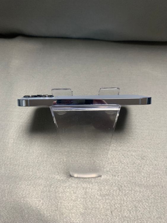 美品 Appleストア版 SIMフリー iPhone13 Pro 128GB シエラブルー色