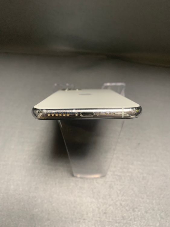 ������� ������ SIM�ե꡼ iPhone11 Pro 256GB ����С���