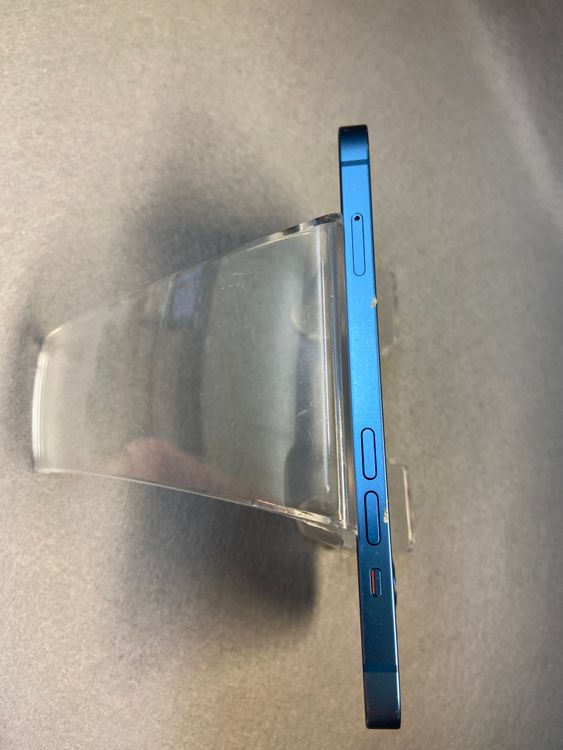 ���ʡ������ǡ�SIM�ե꡼��iPhone13 128GB �֥롼��