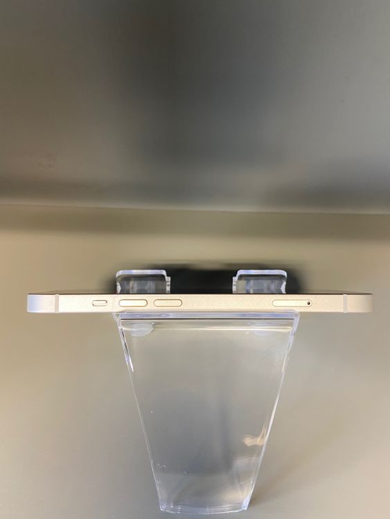 ���ʡ������ǡ�SIM�ե꡼��iPhone13 256GB �������饤�ȿ�