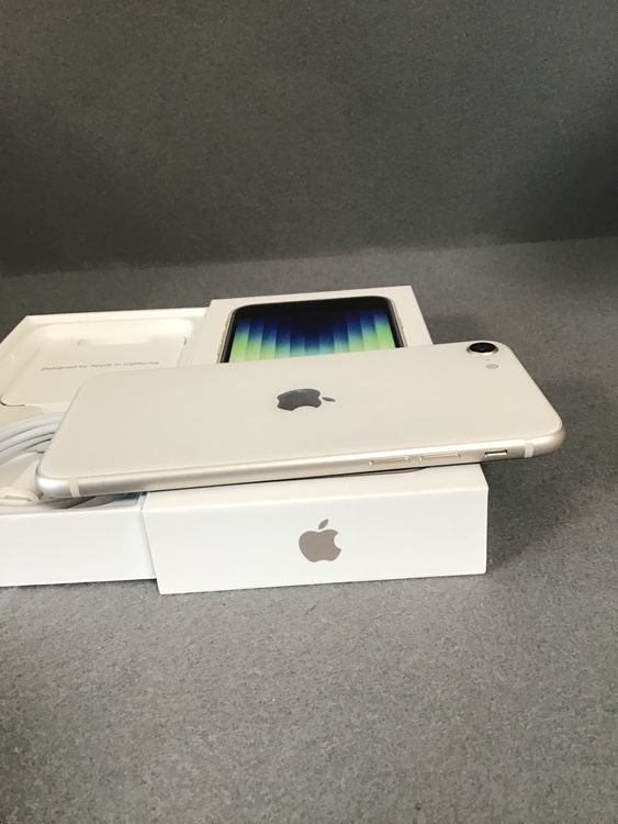 ĶʡǡSIMե꡼iPhoneSE 3塡 64GB 饤ȿ