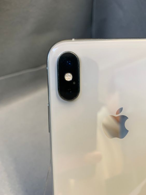 ���ʡ������ǡ�SIM�ե꡼��iPhoneXS 64GB �ۥ磻�ȿ�