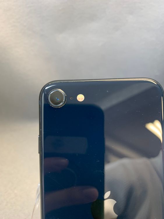 Ķ���ʡ������ǡ�SIM�ե꡼��iPhoneSE-3 128GB �ߥåȥ饤�ȿ�
