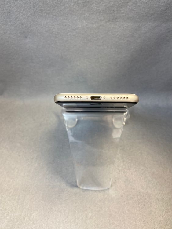 Ķ���ʡ������ǡ�SIM�ե꡼��iPhoneSE ��3���塡128GB �������饤�ȿ�