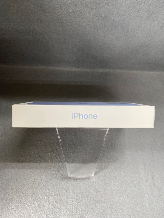 ����̤���� Apple���ȥ��� SIM�ե꡼ iPhone17 256GB �ߥ��ȥ֥롼��