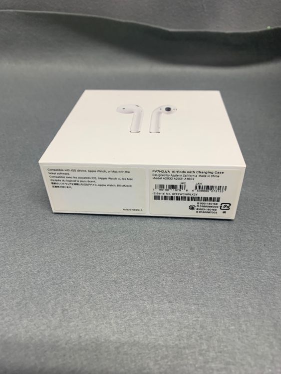 ���ʡ�AirPods  �裲���塡PV7N2J/A