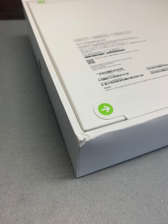 ����̤�����ڸ����ݾ�ͭ���MacBook Pro 14����� M5 1TB ���ڡ����֥�å���