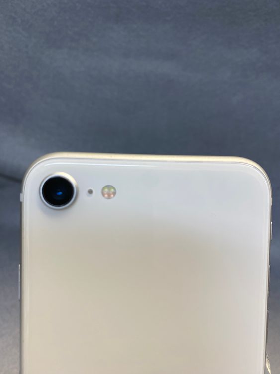 ���ʡ������ǡ�SIM�ե꡼��iPhoneSE�������� 64GB  �ۥ磻�ȿ�