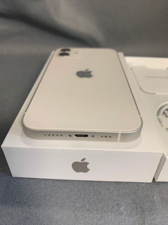 Ķ���ʡ������ǡ�SIM�ե꡼��iPhone12 256GB �ۥ磻�ȿ�