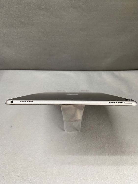 ���� ������  iPad Pro 10.5 ����� 64GB ���ڡ������쥤��