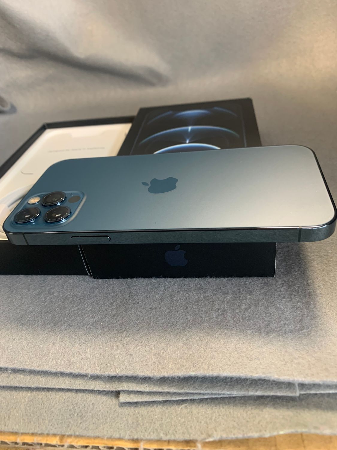 ムスビー｜超美品 国内版 SIMフリー iPhone12 Pro 256GB パシフィック