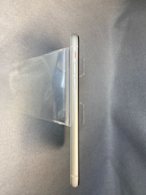 ���ʡ������ǡ�SIM�ե꡼��iPhone XR 64GB �ۥ磻�ȿ�