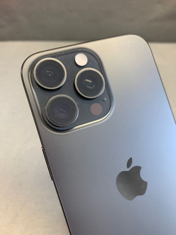 ���ʡ������� SIM�ե꡼��iPhone15 Pro Max 256GB �֥�å������˥��࿧