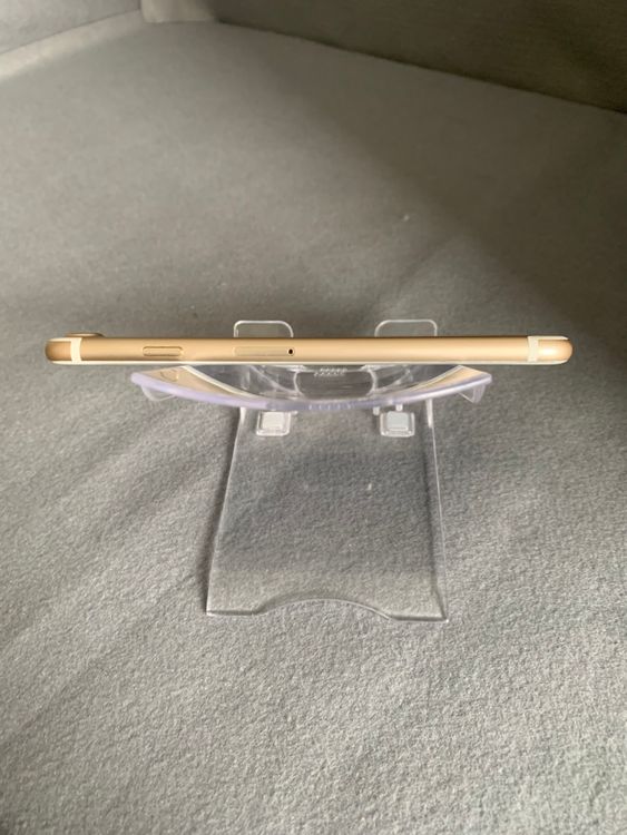 ���ʡ������ǡ�SIM�ե꡼��iPhone7 128GB ������ɿ�