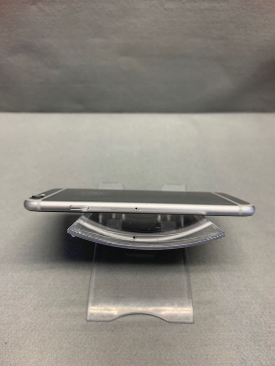 ���ʡ������ǡ�SIM�ե꡼��iPhone��s�� 32GB ���ڡ������쥤��