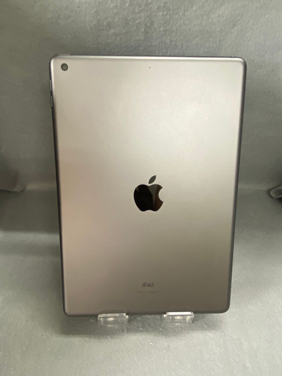 Ķ���� ������ Wi-Fi�� iPad ��9���� 64GB ���ڡ������쥤��