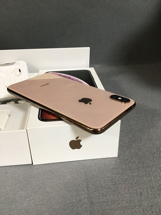 ʡǡSIMե꡼iPhoneXs Max  64GB ɿ