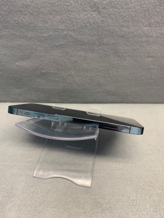 ���� ������ SIM�ե꡼ iPhone12 Pro 128GB �ѥ��ե��å��֥롼��