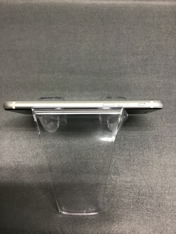 ���� ������ SIM�ե꡼��iPhoneSE2  256GB  �ۥ磻�ȿ�