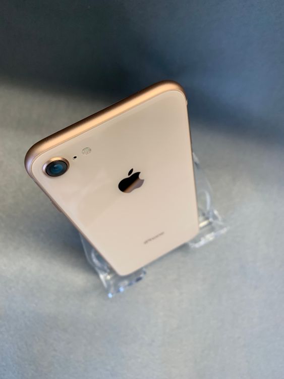 ���� ������ SIM�ե꡼ iPhone8 64GB ������ɿ�