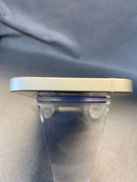 Ķ���ʡ������ǡ�SIM�ե꡼��iPhone 12 128GB �ۥ磻�ȿ�