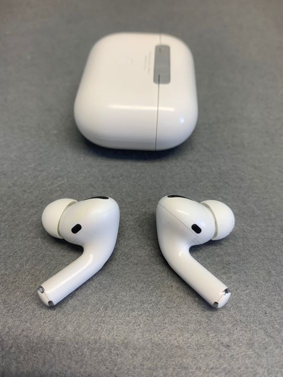 ���ʡ�AirPods Pro ������塡MWP22J/A MagSafe Charging Case